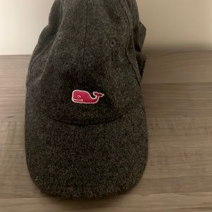 Vineyard vines grey baseball cap